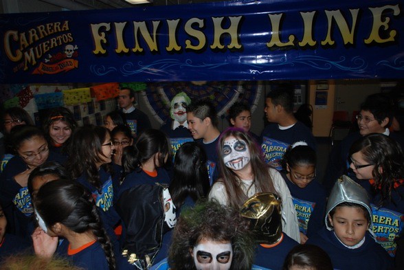 Carrera de los Muertos 5K — UNO Archive