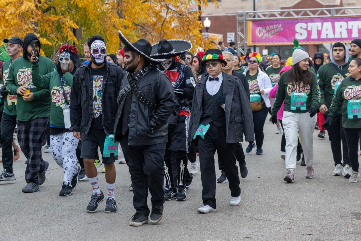 Día de los Muertos 5K photograph 27 by Dave Owen